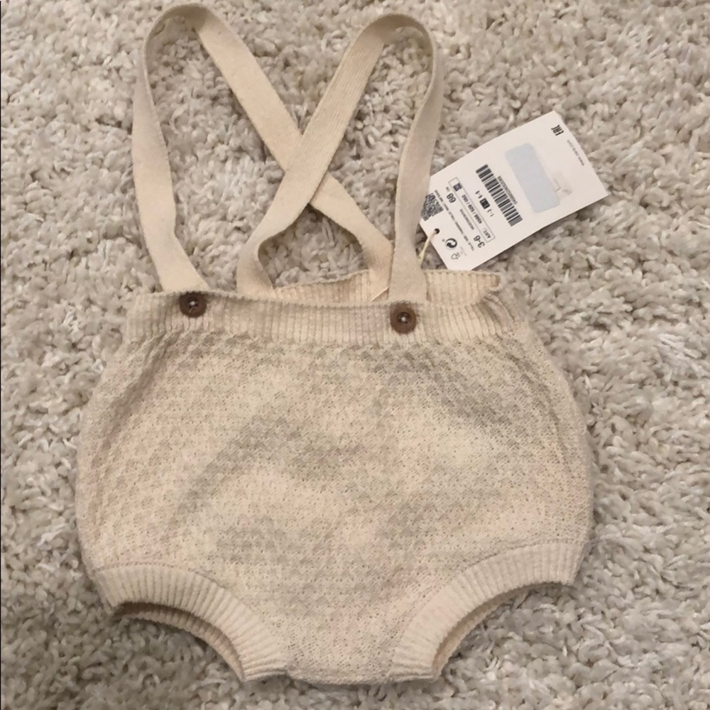 Zara cute overalls for baby 3-6 months